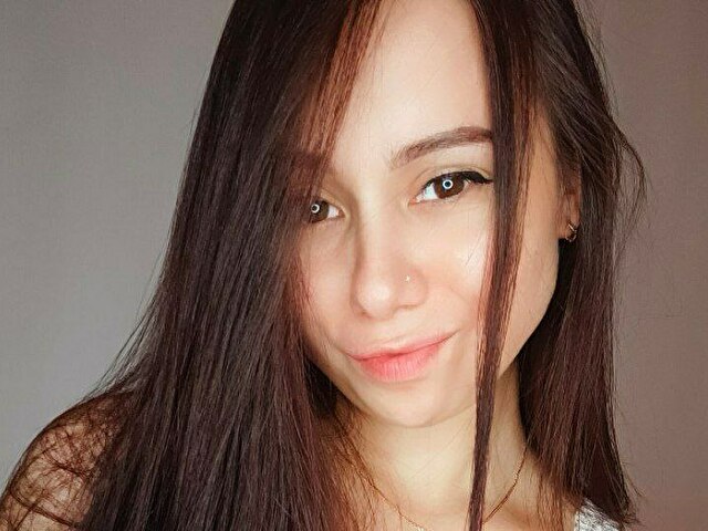 Alinaxrose's profile - Image n°11