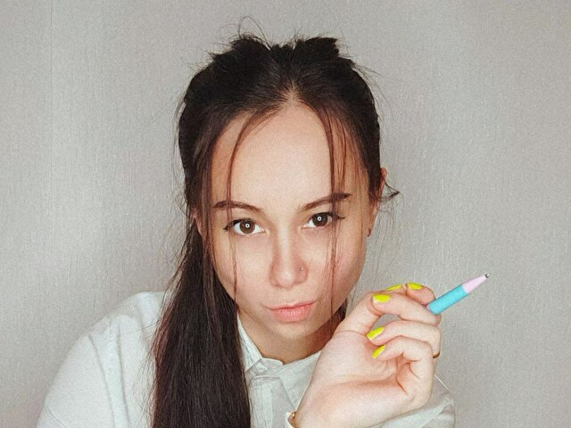 Alinaxrose's profile - Image n°10