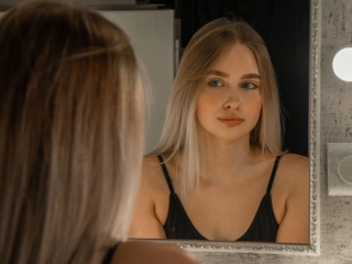 Webcam sex met Alisaangelisis