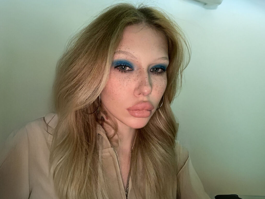 Alisacrump's profiel - Afbeelding n°0