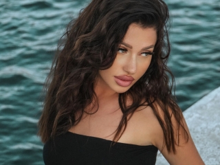 Alisadilaurentis's Sexcam