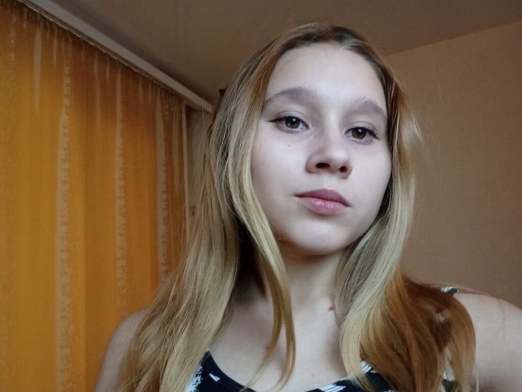 Alisalange's profile - Image n°0