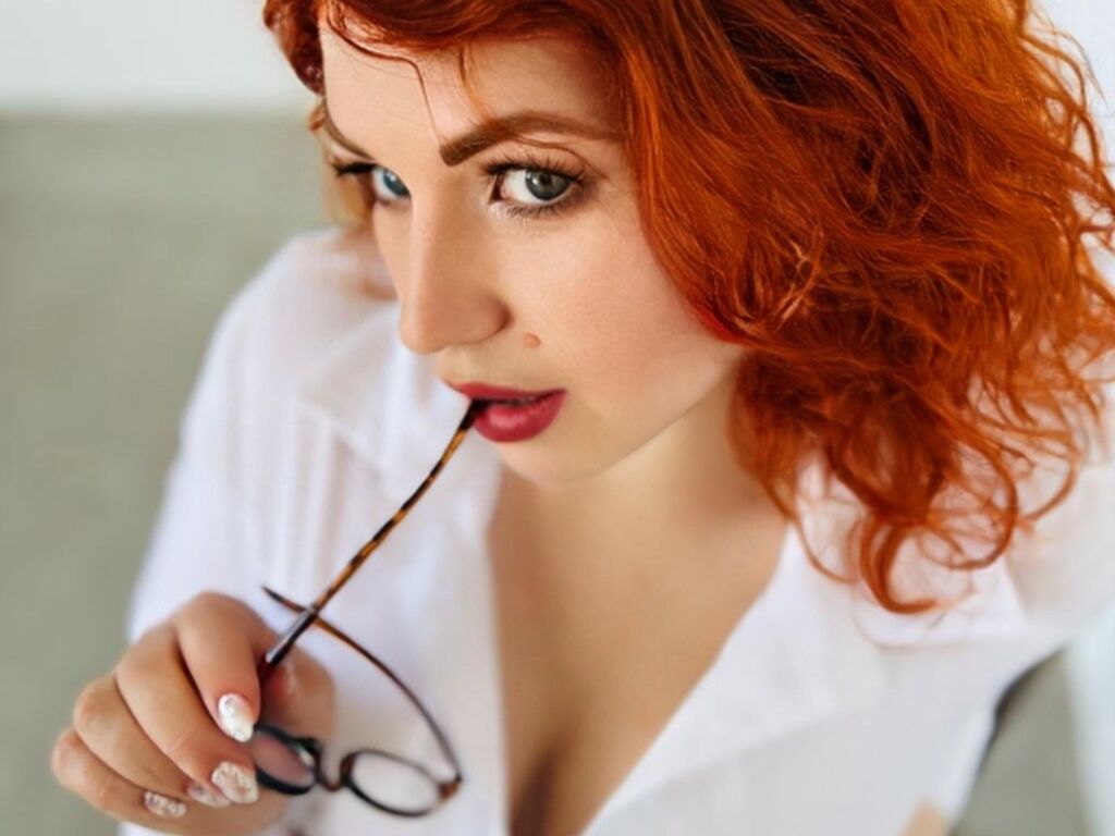 Alisaredfox's profile - Image n°0