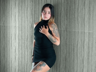 Sexo por webcam con Alise_Mason