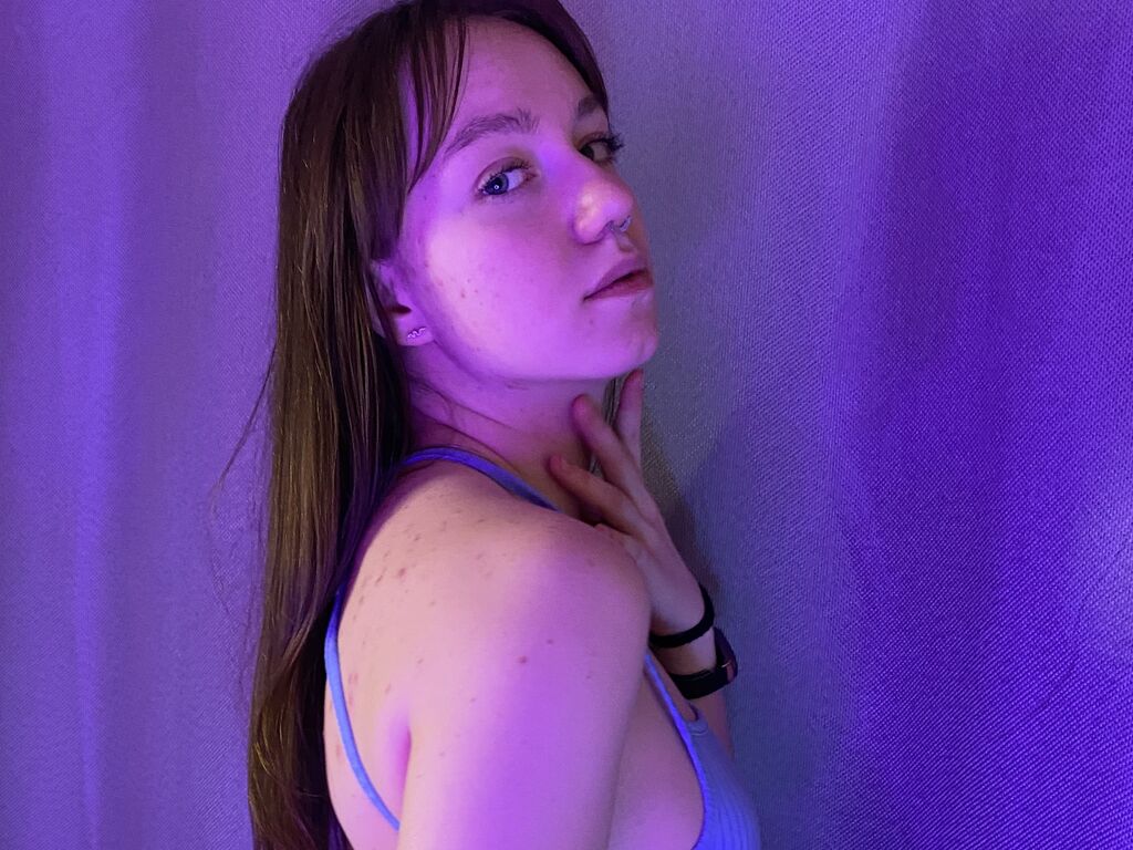 Alisekramar's profile - Image n°0