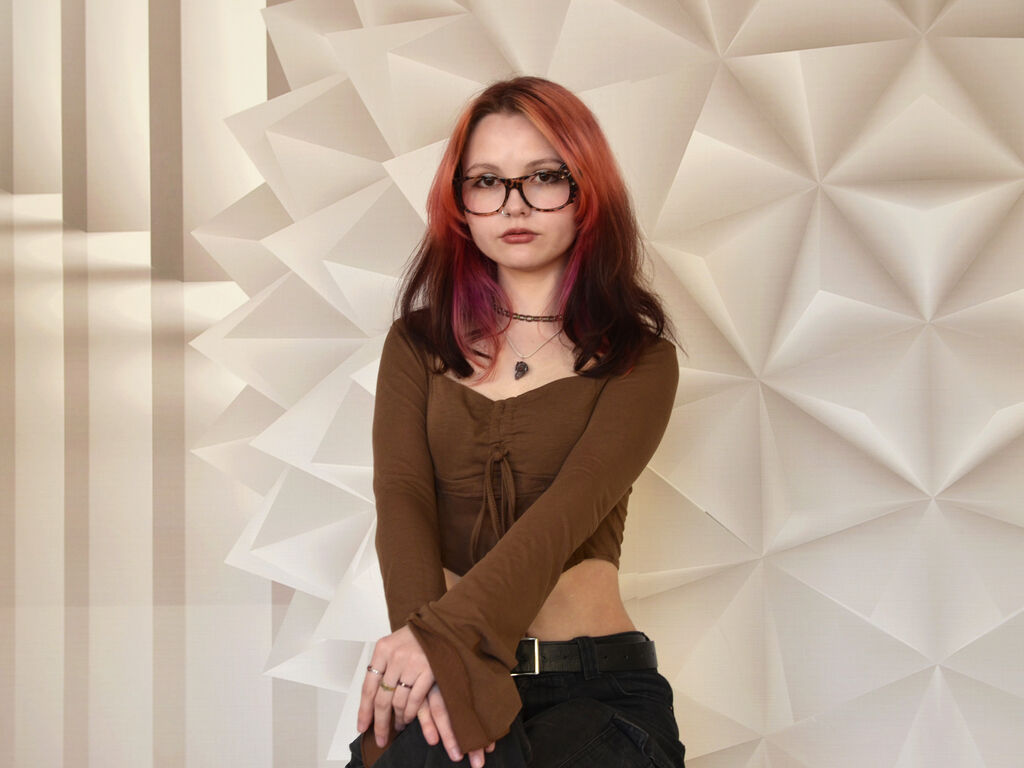 Alishanson's profile - Image n°0