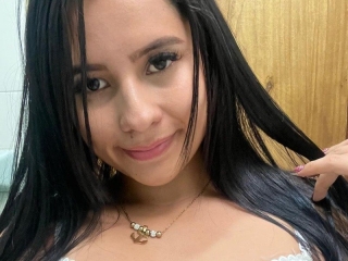 Sexo por webcam con Alissonandmila