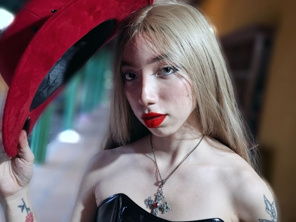 Alissonavery's profile - Image n°1