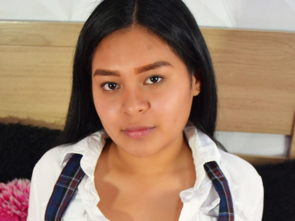 Alissonjoy's profile - Image n°1