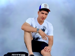 Webcam sex met Alitodance