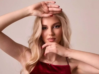 Webcam sex with Aliviaamoure