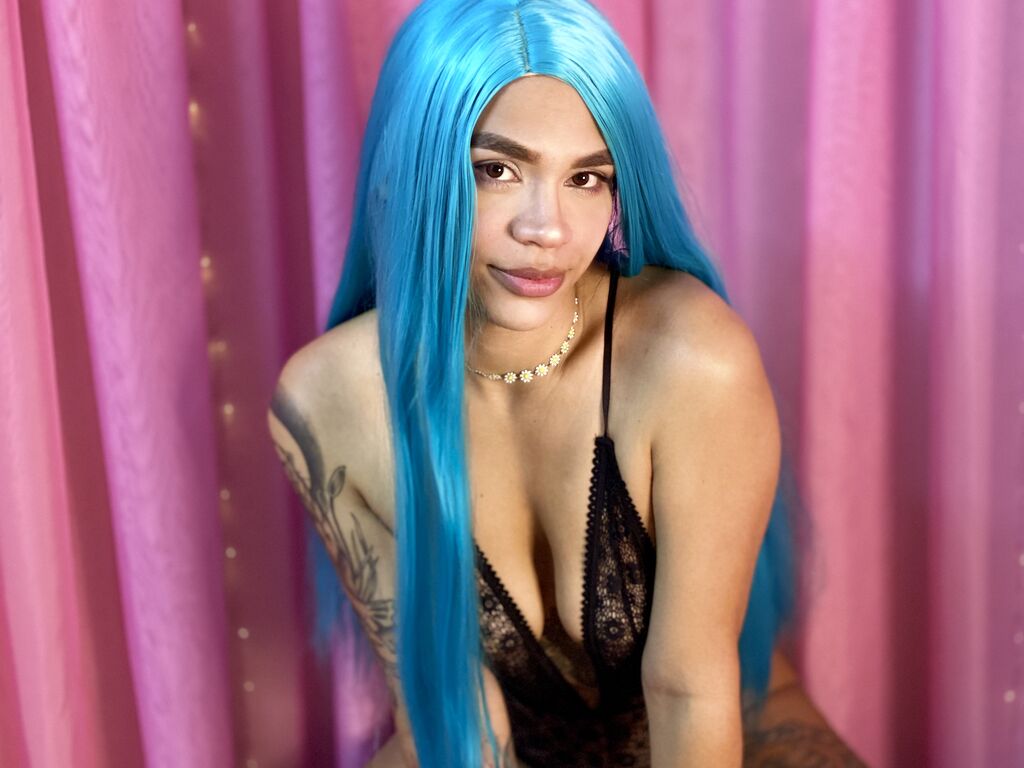 Alizblue's profile - Image n°0