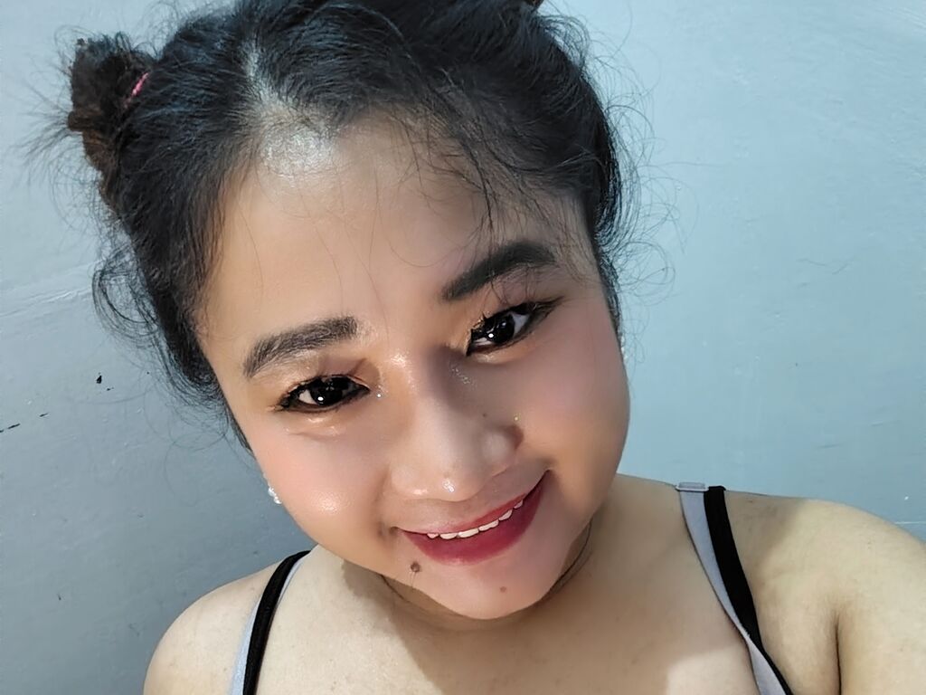 Allianarosie's profile - Image n°0