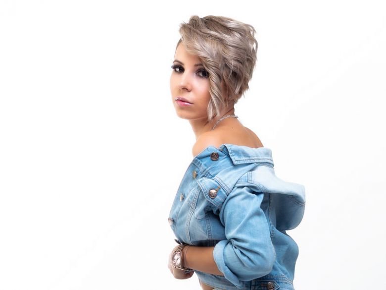 AllyeGlow's profile - Image n°4