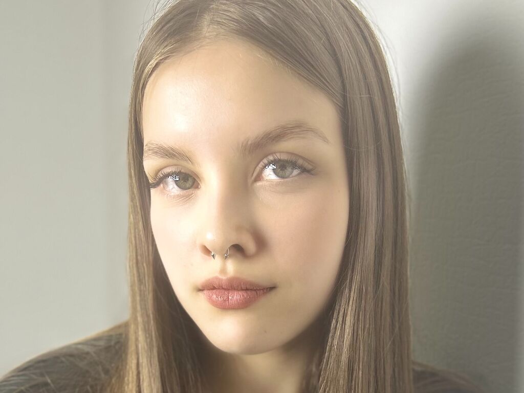 Allykelly's profile - Image n°0