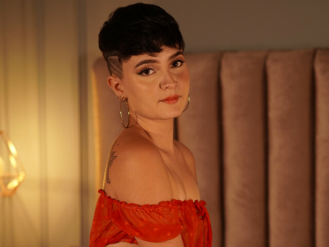 AlmaMoore's profiel - Afbeelding n°11