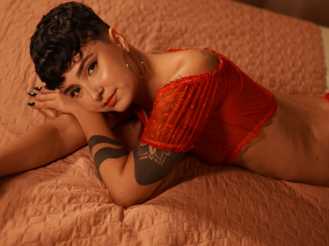 AlmaMoore's profiel - Afbeelding n°5