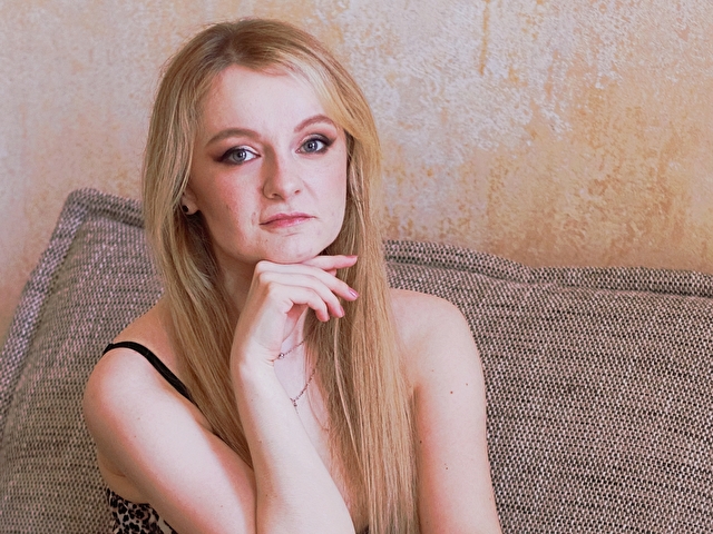 AlmaQueen's profile - Image n°1