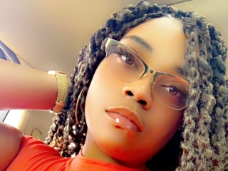 Webcam sex con Almond_J24