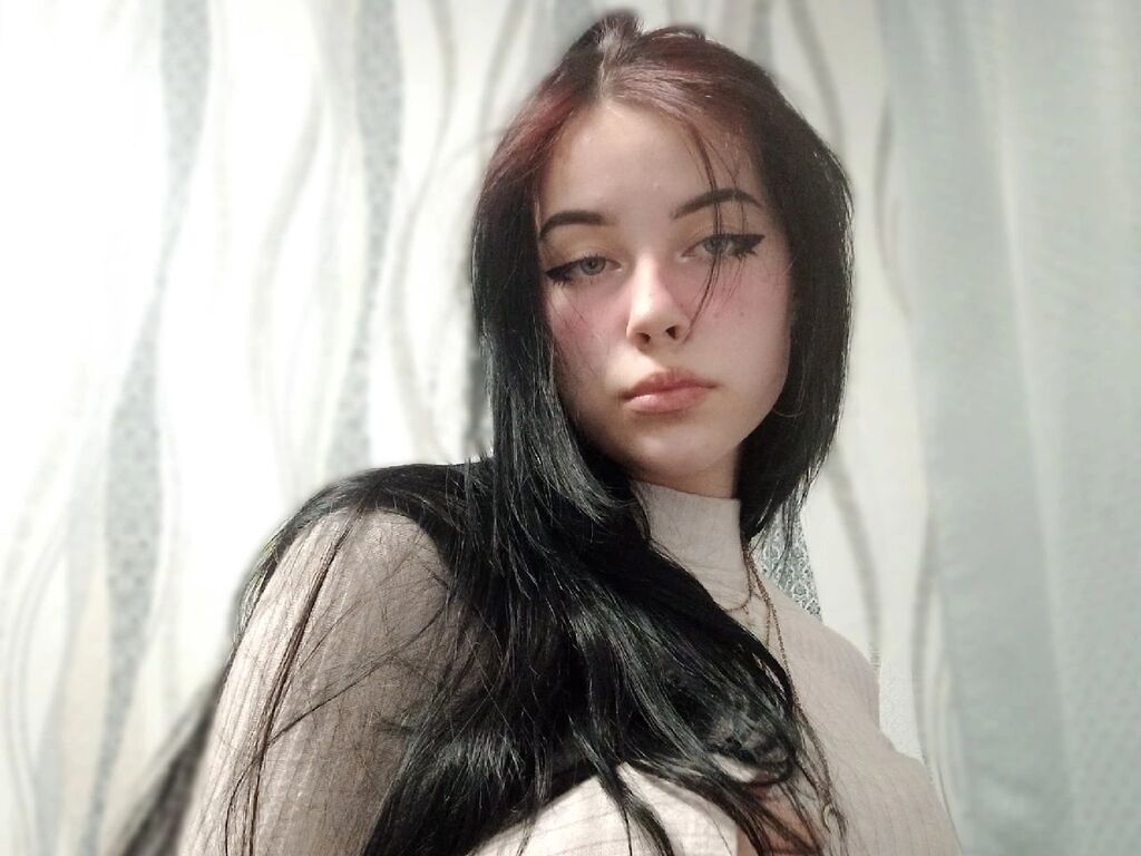 Alodiacullen's profile - Image n°1