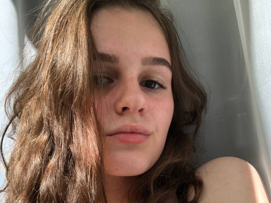 Alodieblissett's profile - Image n°1