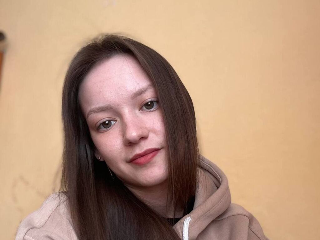 Alodiebowman's profile - Image n°0