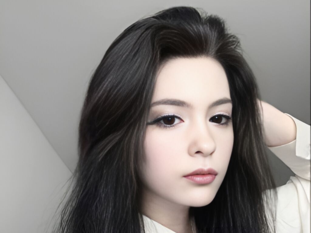 Alodiecubitt's profile - Image n°0