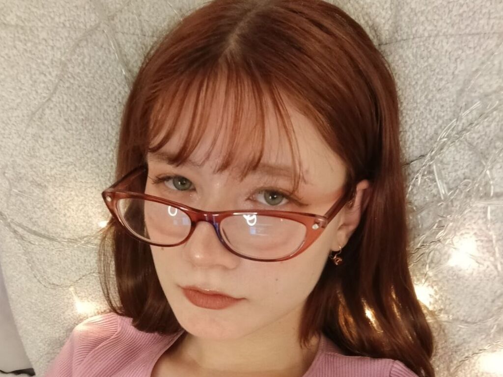 Alodiehallett's profile - Image n°0
