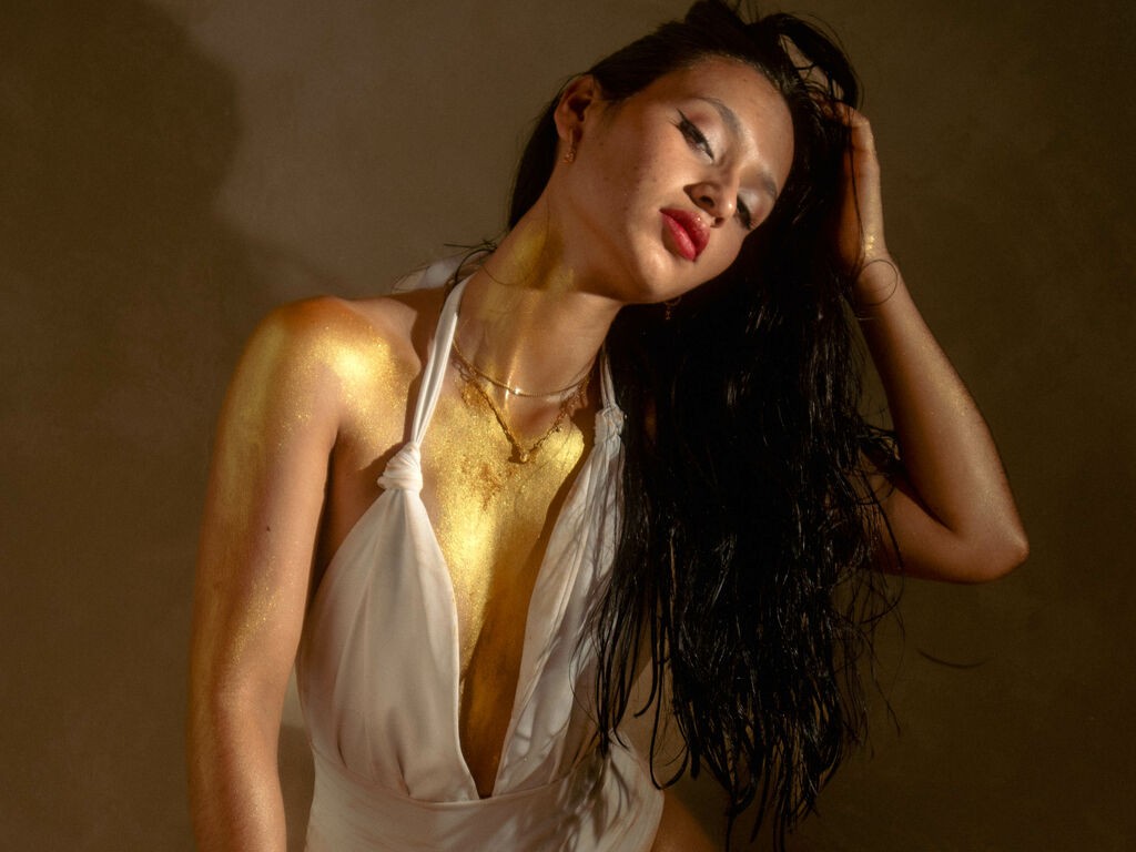 Alondrabenett's profile - Image n°2