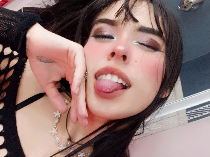 Alondraconnor's profile - Image n°1