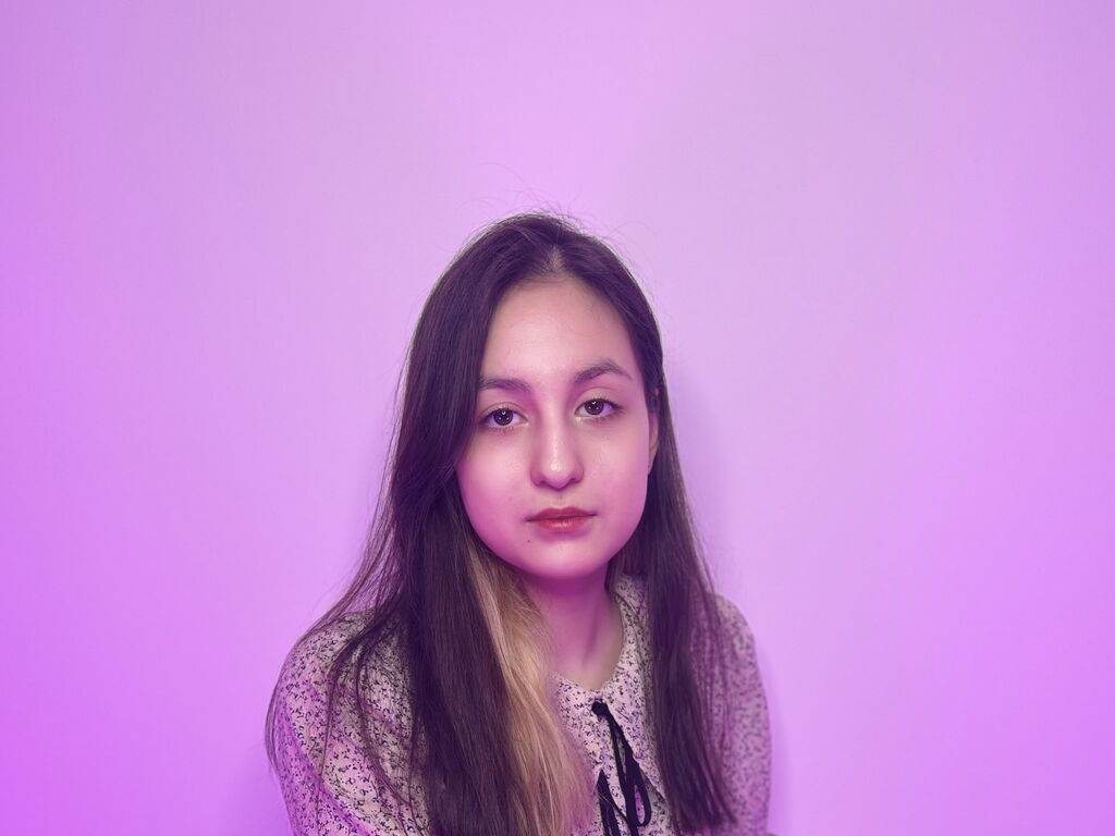 Althenadennett's profile - Image n°0