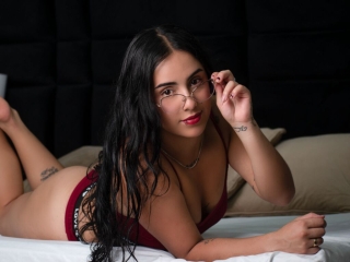 Webcam sex met Alyagarcia