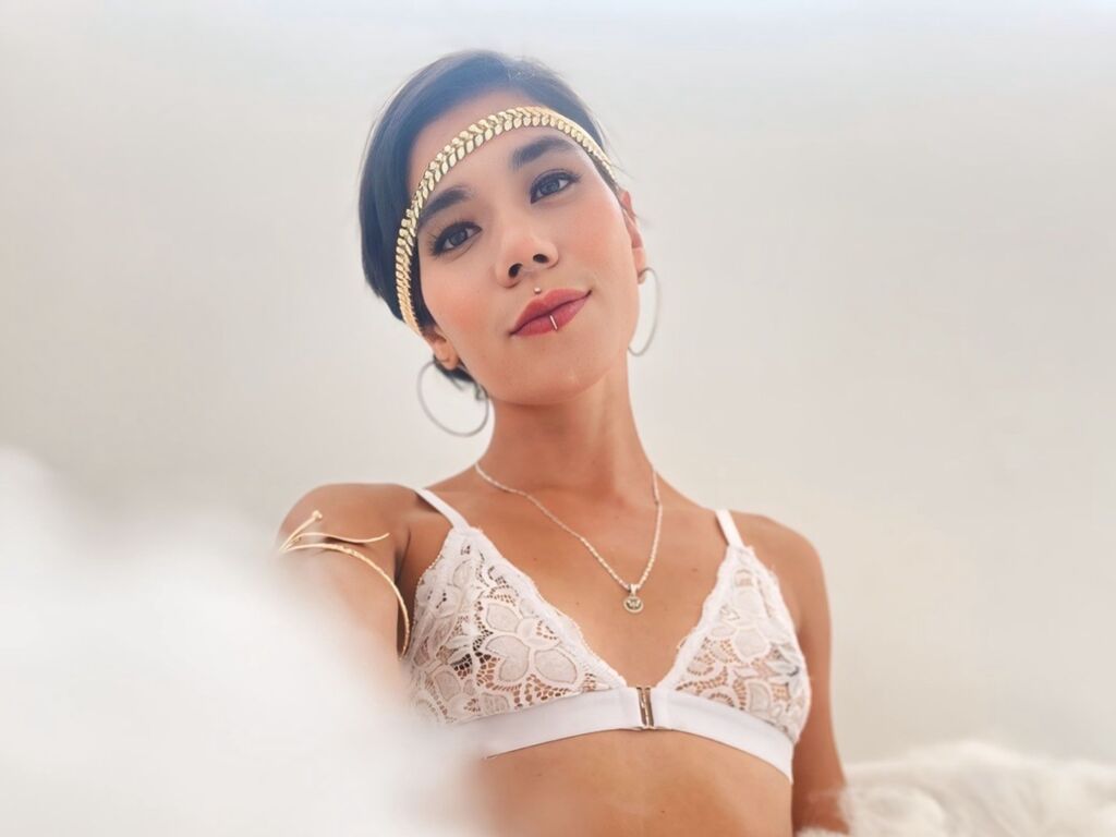 Alyamoon's profile - Image n°1