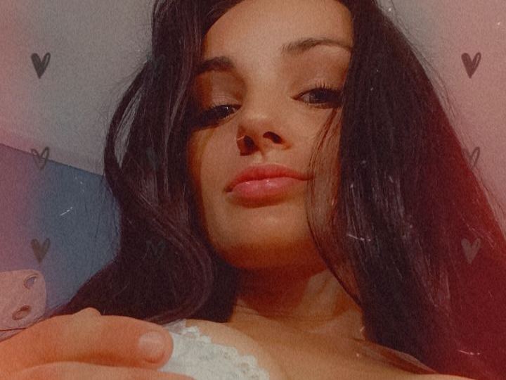 Alymae69's profile - Image n°1
