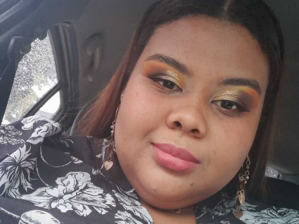 Alyssonthomas's profile - Image n°1