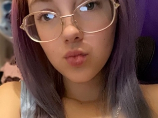 Alyxxxis69's Sexcam