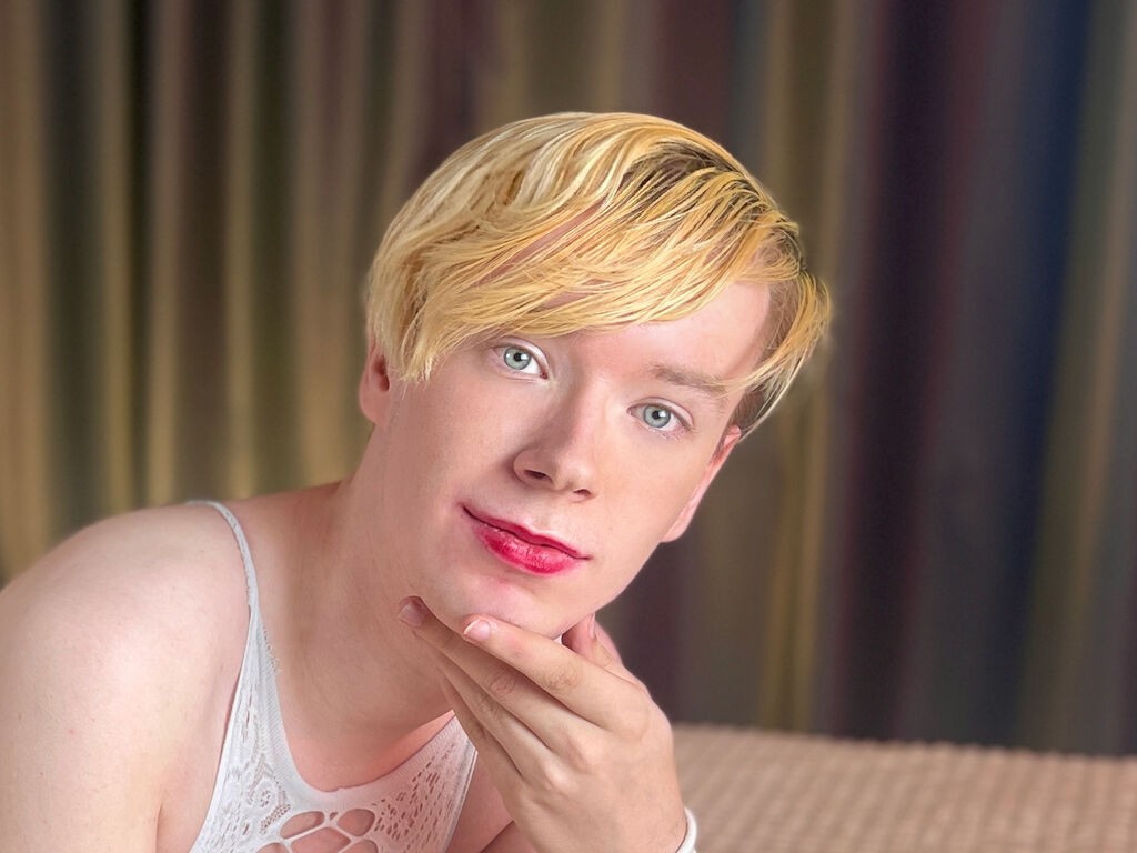 Amandabuchanan's profile - Image n°0