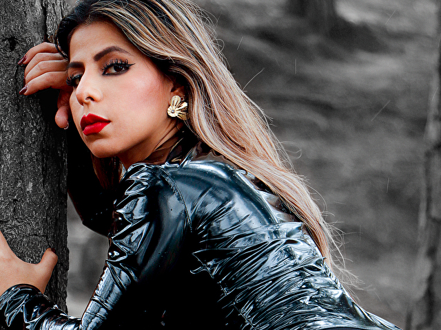 Perfil con Amandafiori - Imagen  n°40