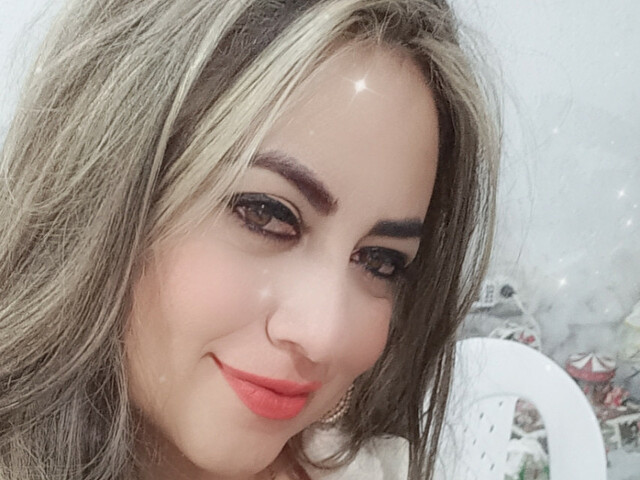 AmandaLeeon's profile - Image n°2