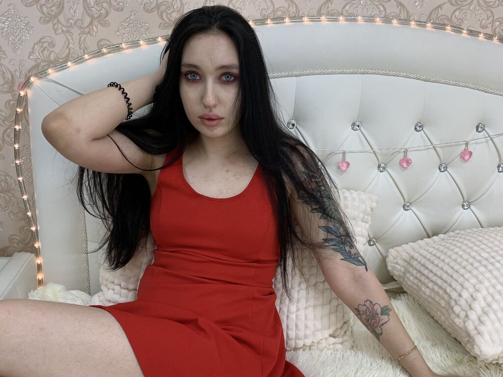 Amandalindt's profile - Image n°2