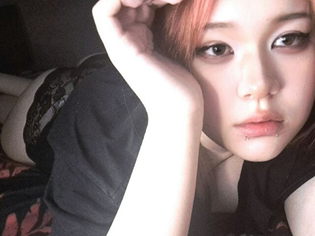 AmandaMia's profile - Image n°9