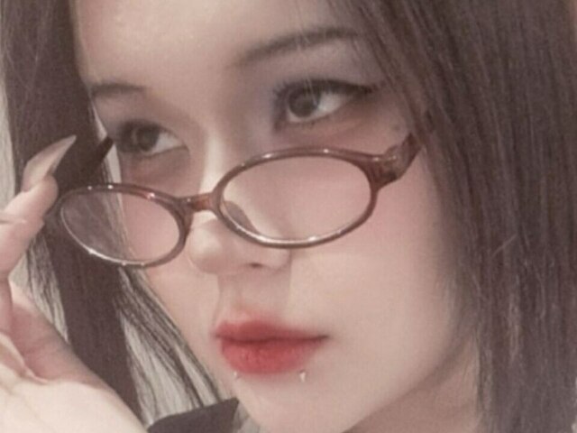 AmandaMia's profile - Image n°10