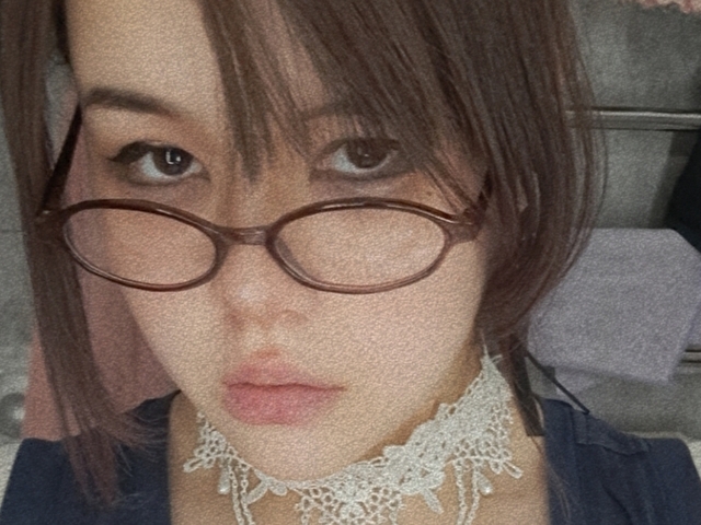 AmandaMia's profile - Image n°13