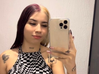 Sexo por webcam con Amazingroom69