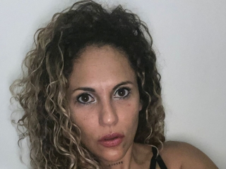 Amazonicmilf's Sexcam