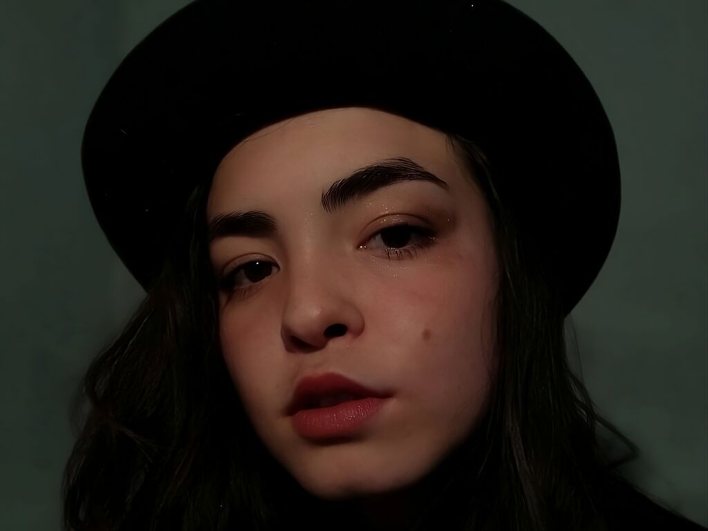 Ambarmooree's profile - Image n°0