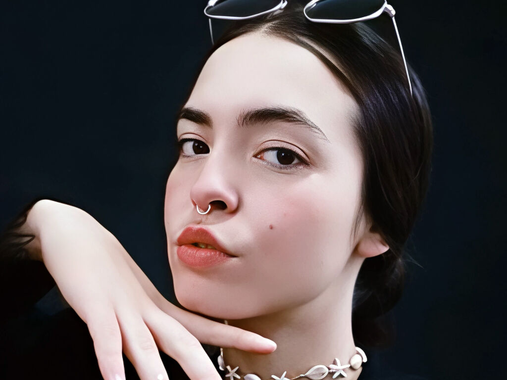 Ambarmooree's profile - Image n°1