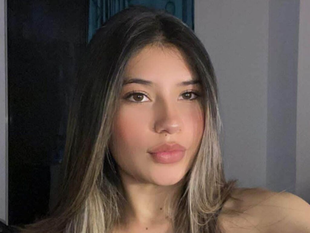 Amberconelly's profile - Image n°0