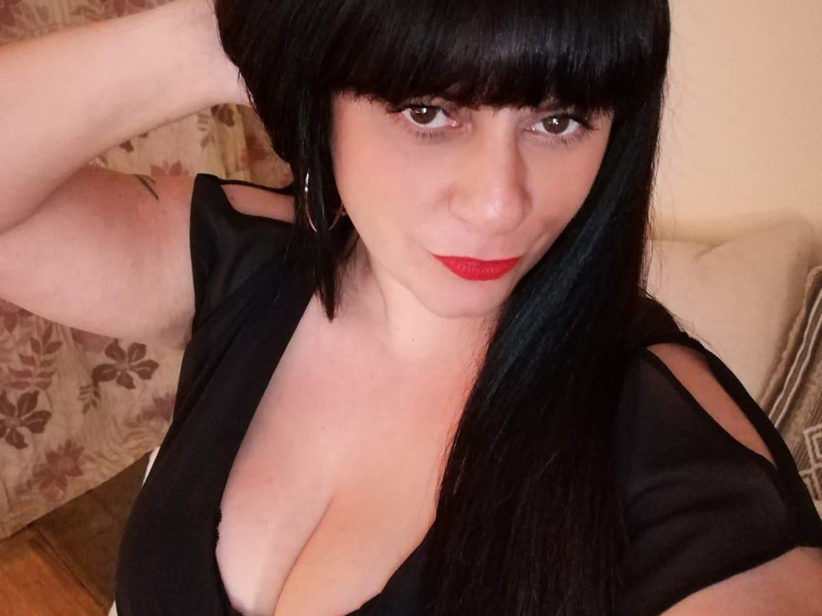 AmberLeeJonesUK's profile - Image n°0