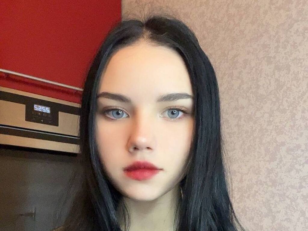Ambermatthew's profile - Image n°0